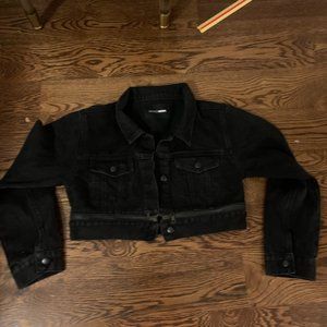 Fashion nova black cropped jean jacket